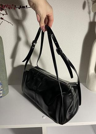 Сумка жіноча zara чорна на плече в стилі боулінг
