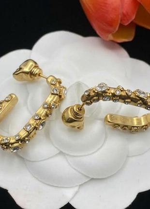 Серьги-полукольца alexander mcqueen skull crystal gold люкс