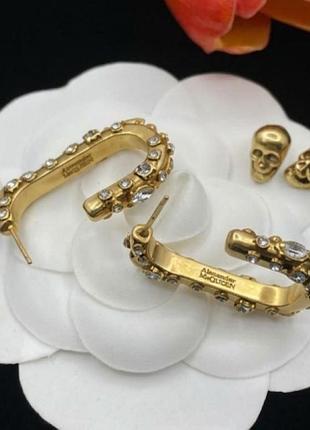 Серьги полукольца alexander mcqueen skull crystal gold люкс качество 2