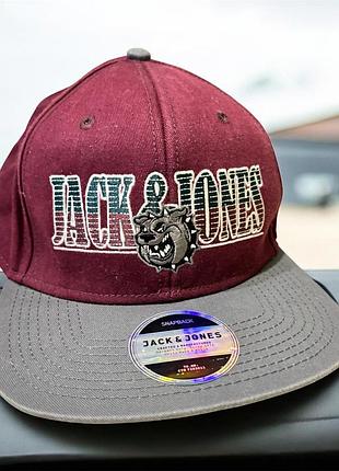 Стильний бордовий снепбек jack & jones