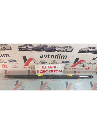 Молдинг стекла двери задний правый 72910scae01 honda cr-v 2 рестайл