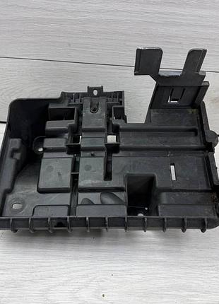 Подставка под аккумулятор, площадь под аккамулятор, опель мерива а, opel meriva a, 13167332