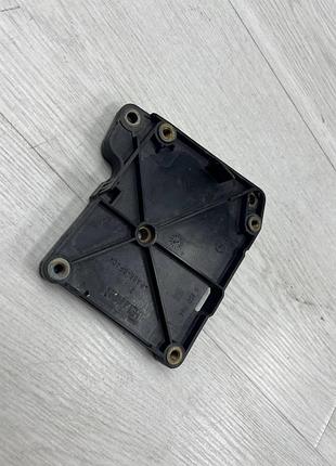 Кронштейн електронного блока керування двигуном (ебу/ecu), 9158304, opel vectra, astra g, combo, meriva