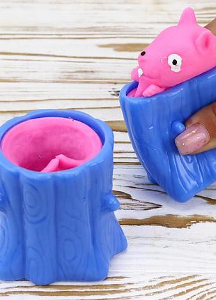 Игрушка антистресс фуфлик белочка розовая из голубого пенька