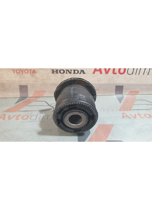Сайлентблок задньої цапфи новий 52365s6m004 honda cr-v 2 дорестайл
