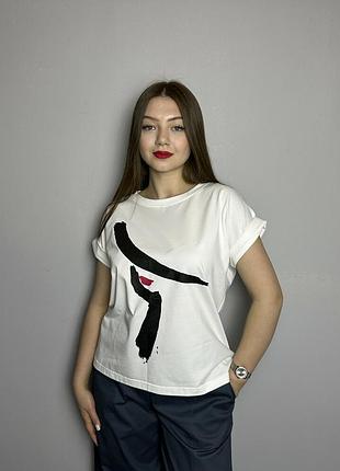 Жіноча футболка трикотажна жіночий портрет в три мазка kaptsova mkks9036-1