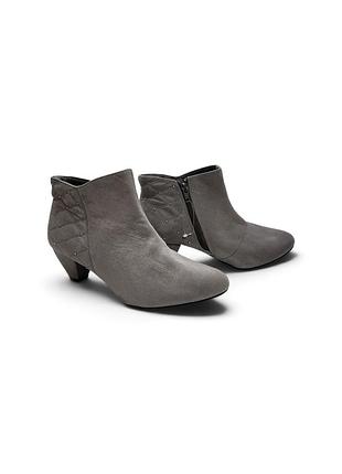 Ботильйони жіночі сірі f&f wide fit розмір 39, широка колодка, заклепки