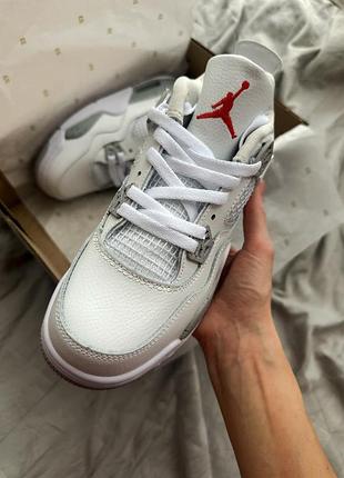 Air jordan 4 retro “white oreo” 2