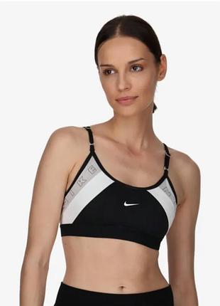 Топ nike жіночий