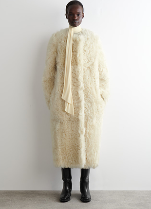 Хутряне пальто шуба cos collarless shearling coat / xs