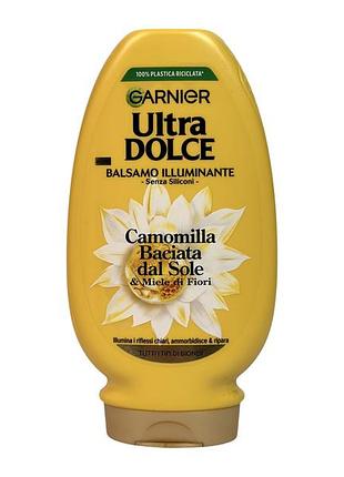 Бальзам для волосся garnier ultra dolce освітлювальний ромашка та квітковий мед camomilla baciata dal sole e miele di fiori 200 мл