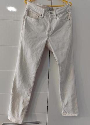 Джинсы белые, брюки h&amp;m коттоновые. состояние идеально.
