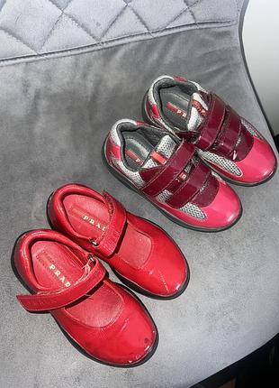 Взуття для дівчинки prada туфлі prada кросівки prada 2