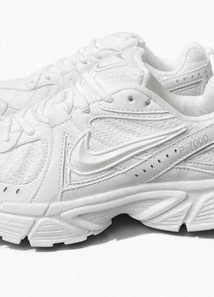 Жіночі кросівки nike zoom vomero p7000 white