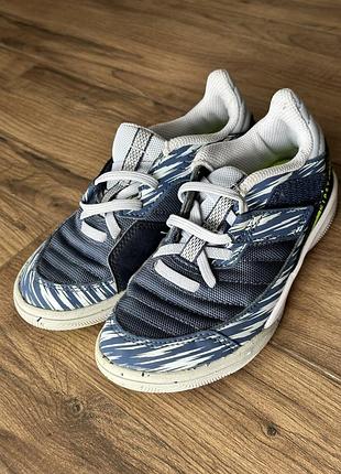 Кросівки decathlon