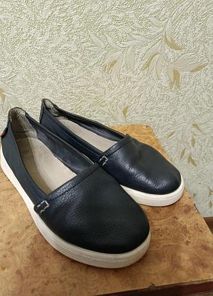 Продам женские слипоны. 5