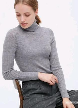 Uniqlo вовняний гольф