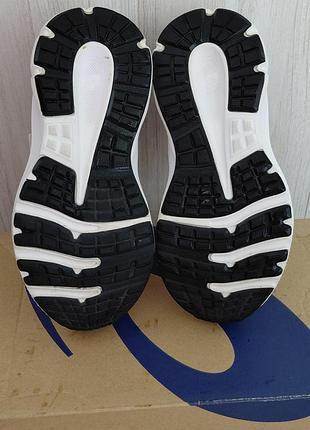 Кросівки для дівчинки asics 3