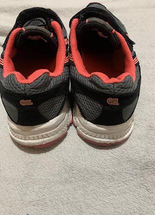 Кроссовки для девочки asics 6