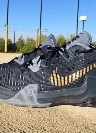 Оригінальні кросівки баскетбольні nike air max impact 3