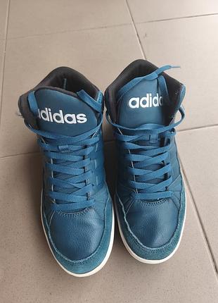 Оригінальні кросівки adidas 2