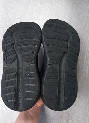 Фирменные кроссовки brooks 10