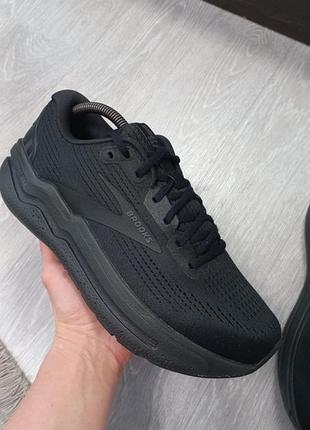 Фирменные кроссовки brooks 2