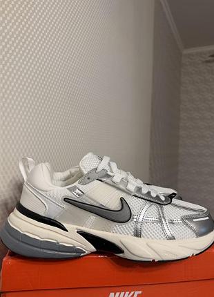 Чоловічі спортивні кросівки nike v2k runntek classic grey 43 розмір, 26,5 см