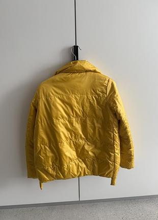 Жовта пухова куртка moncler 3