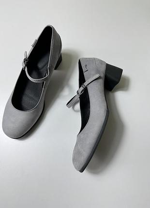 Туфлі camper