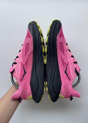 Трейлові кросівки hoka challenger 8 5