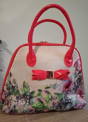 Большая фирменная бьюти-сумка косметичка ted baker