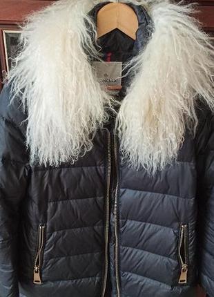 Качественный женский пуховик moncler