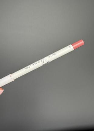 Олівець для губ lamel long lasting gel lip liner 401