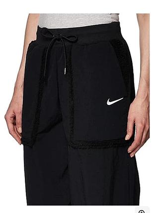 Спортивні штани жіночі nike sportwear essentials high rise loose-fit pants s чорні