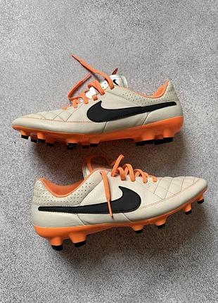 Футбольні бутси nike tiempo legend