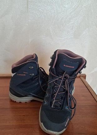 Ботинки женские lowa gore tex размер 38