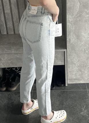 Джинси жіночі pull bear mom блакитні