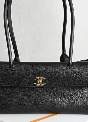 Сумка для жінок chanel чорна шкіряна стьобана