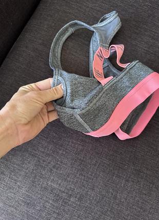 Спортивний топ nike 5
