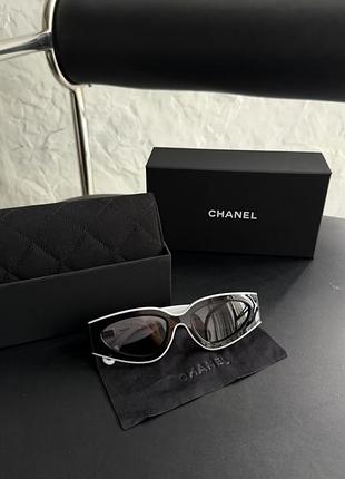 Сонцезахисні окуляри жіночі chanel чорні