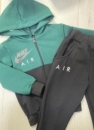 Спортивний костюм для хлопчика nike, зелено-чорний