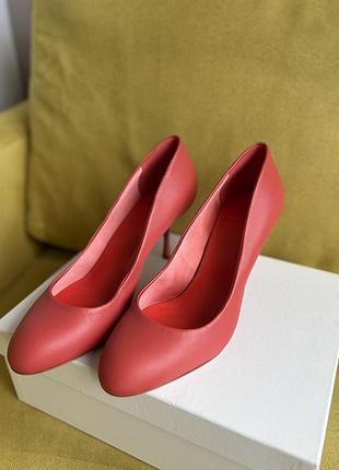 Туфлі жіночі maxmara червоні 5