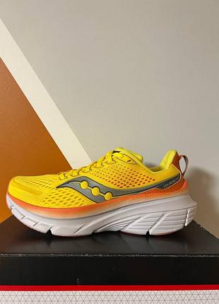 Женские кроссовки saucony guide 17