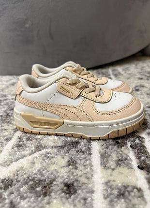 Кросівки дитячі puma білі з бежевим