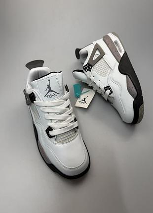 Кросівки чоловічі jordan 4 retro білі з сірим