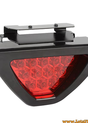 Додатковий стоп сигнал трикутний світлодіодний led червоний універсальний 12v автомобіль мотоцикл бампер 12 лед ламп