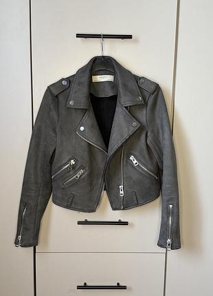 Жіноча укорочена косуха без поясу сірого кольору від zara