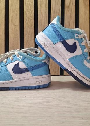 Кросівки для хлопчика nike блакитно-білі, розмір 22-23, довжина устілки до 14 см