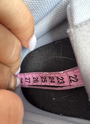 Кросівки adidas 8